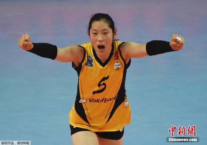 朱婷领衔科内利亚诺完成世俱杯小组三连胜，稳