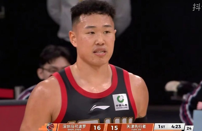 深圳男篮114-86大胜天津男篮 对攻大战中展现统治