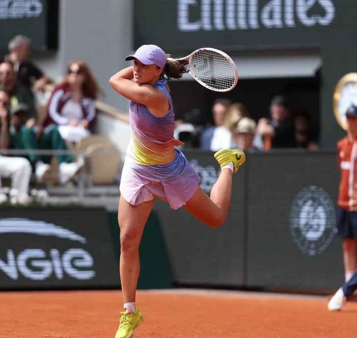 斯瓦泰克红土赛季备战纳达尔网校 新教练人选曝