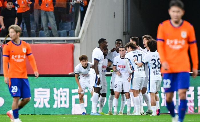 中超第4轮多场激战：国安失利 青岛爆冷 山东翻