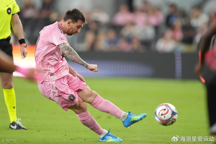 梅西全资收购西班牙低级别球队科内利亚